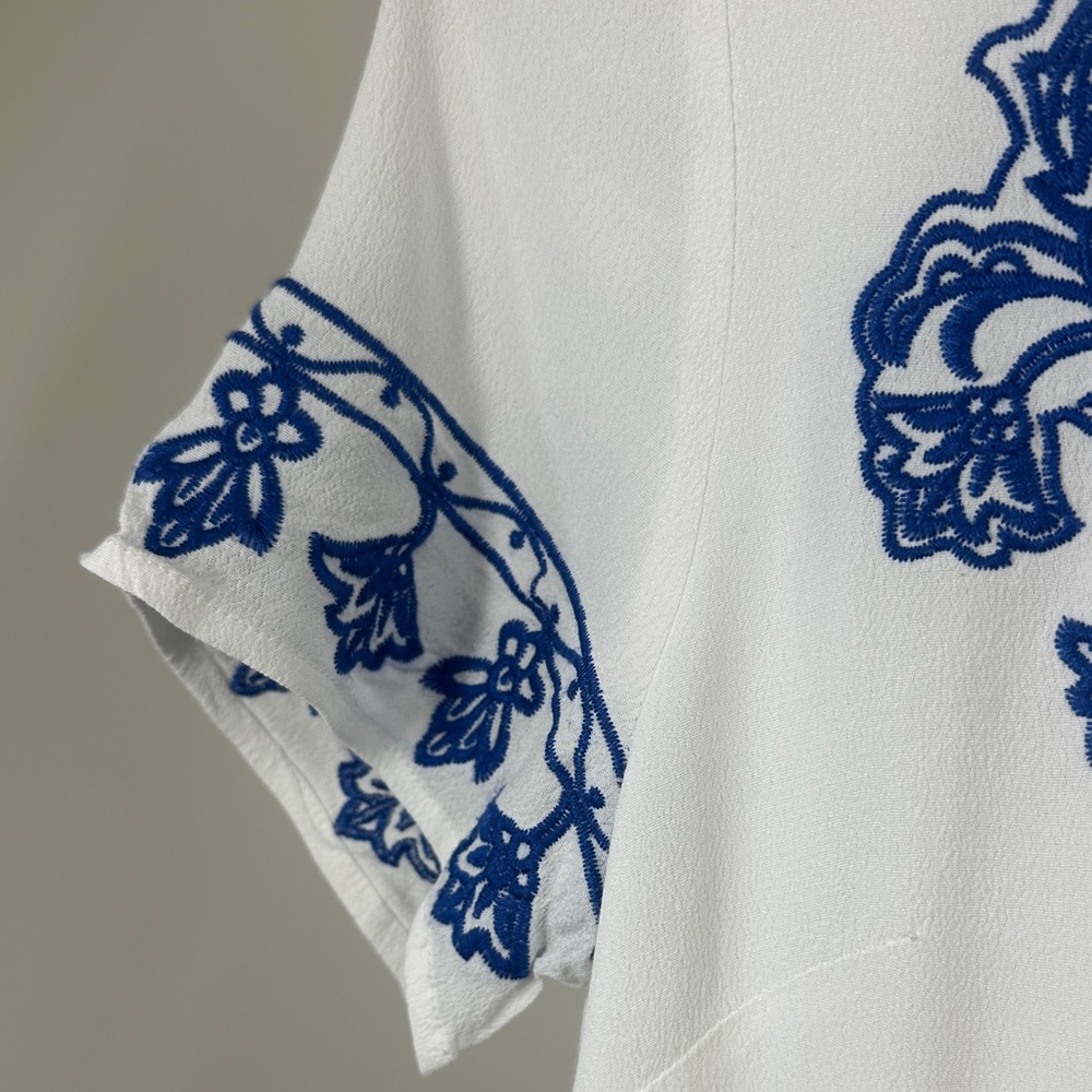 Lulus Tale to Tell Blue and Ivory Embroidered Shift Dress women’s small - Picture 6 of 12